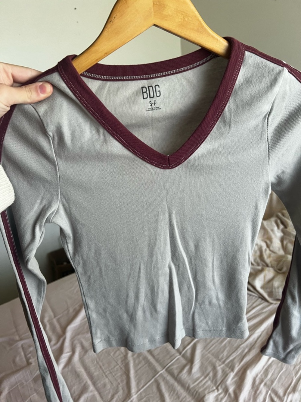 BDG Light Gray Long-Sleeve V-Neck Top with Burgundy Trim